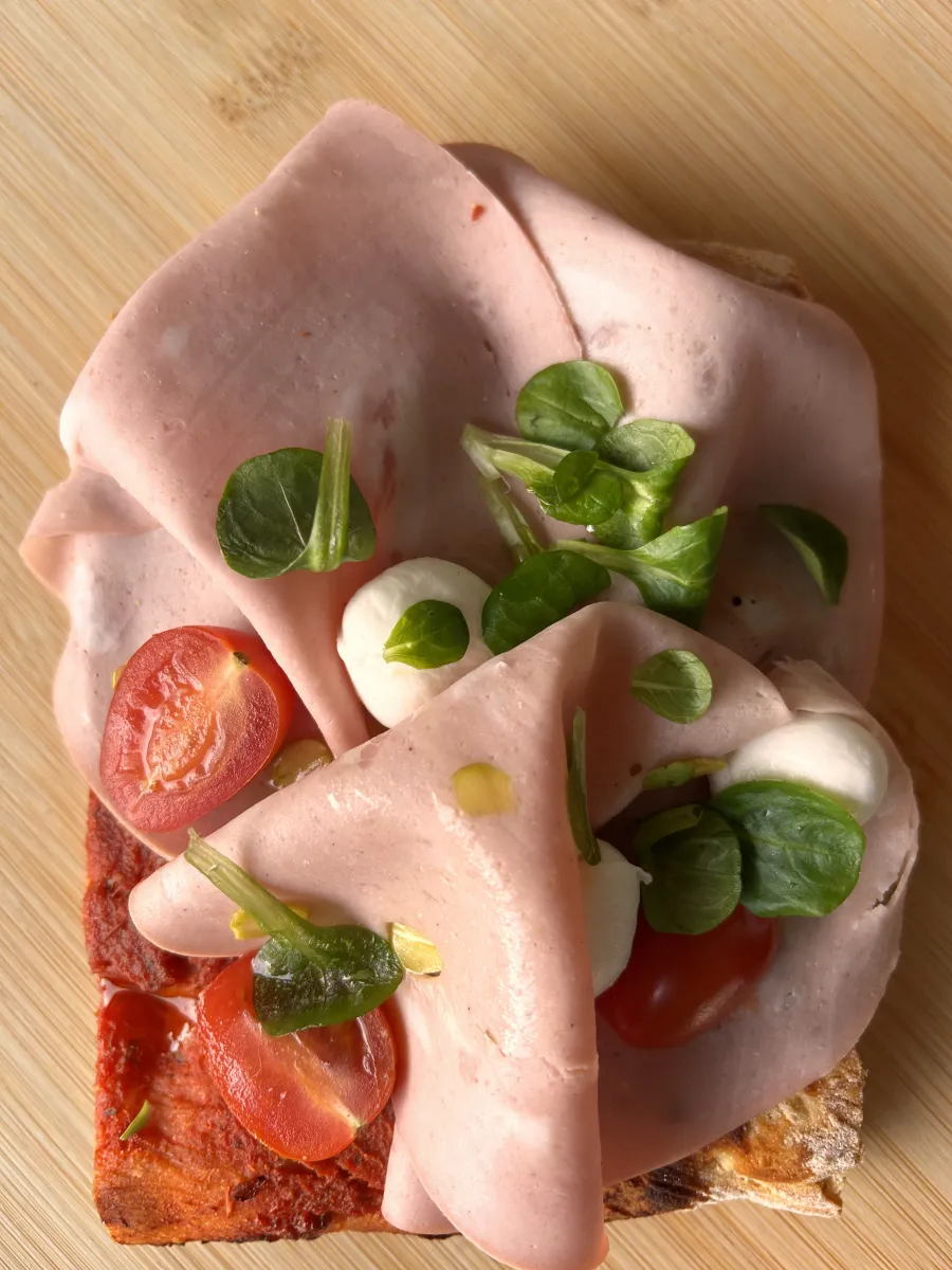 FOCCACIA MORTADELLE